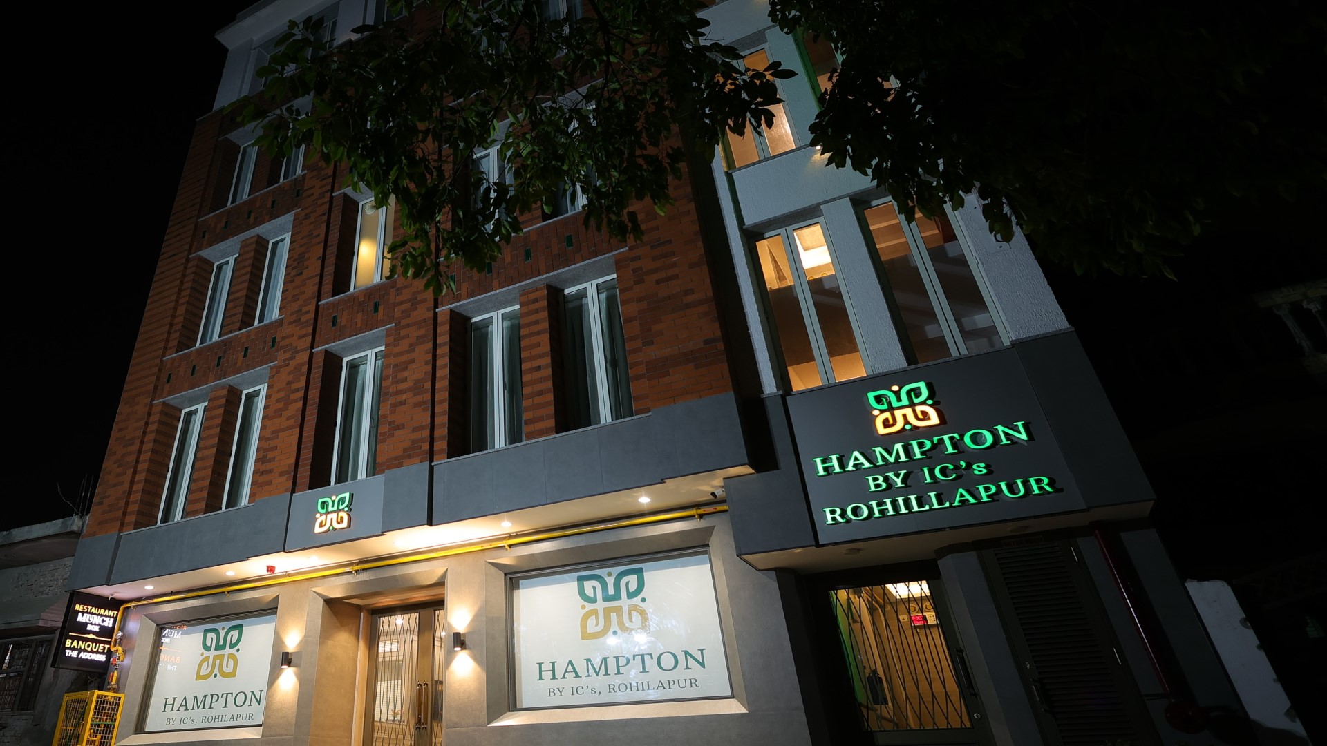 Hampton By IC's - Rohillapur Slider 2